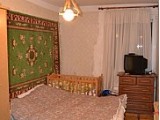 Վարձով տրվում է 3 սենյականոց բնակարան Երևանում,Մամիկոնյ