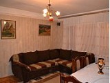 Վարձով տրվում է 3 սենյականոց բնակարան Երևանում,Մամիկոնյ
