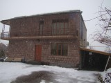 Продается двухэтажный дом в п. Ариндж г. Ереван.